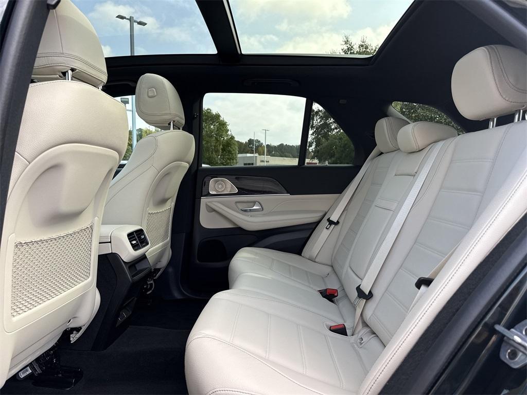 used 2025 Mercedes-Benz GLE 350 car, priced at $67,100