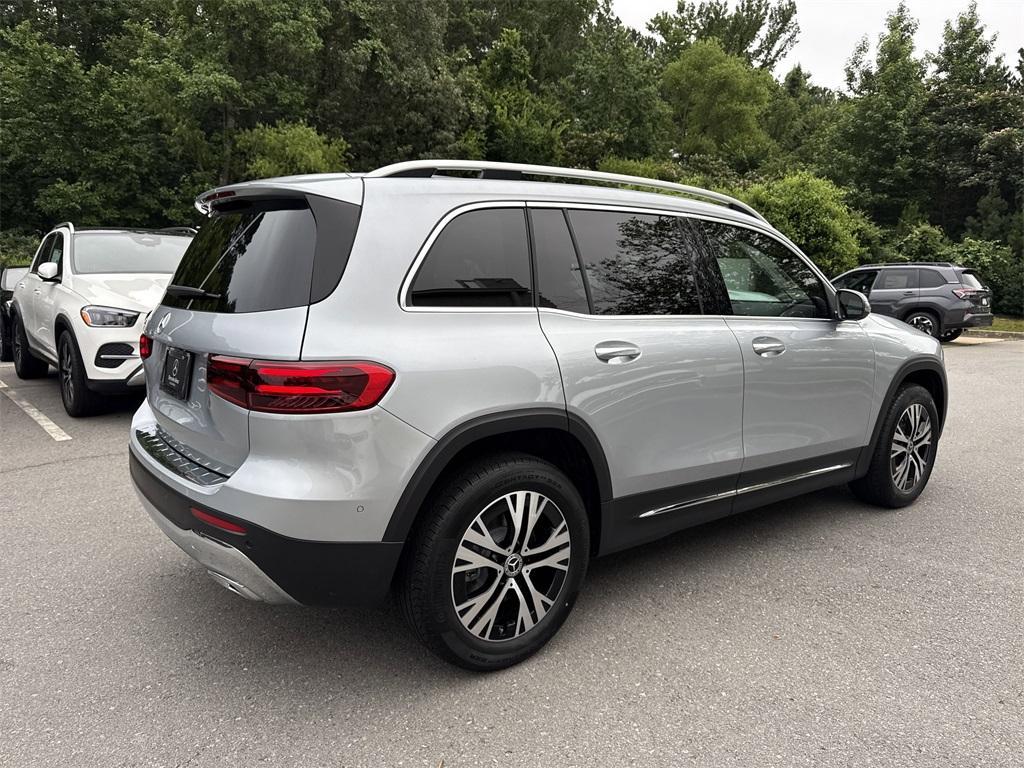 new 2025 Mercedes-Benz GLB 250 car, priced at $48,335
