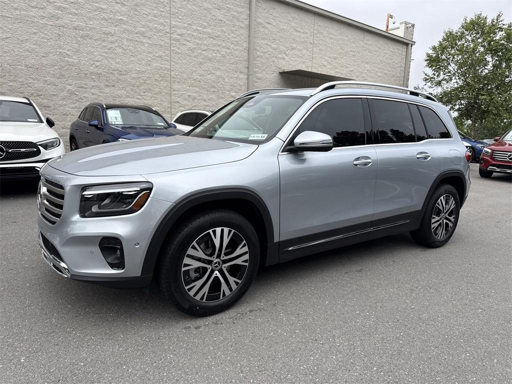 new 2025 Mercedes-Benz GLB 250 car, priced at $48,335