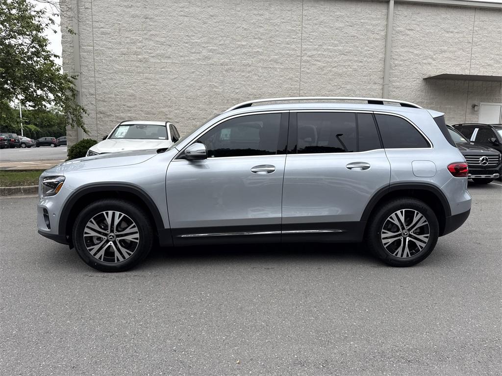 new 2025 Mercedes-Benz GLB 250 car, priced at $48,335