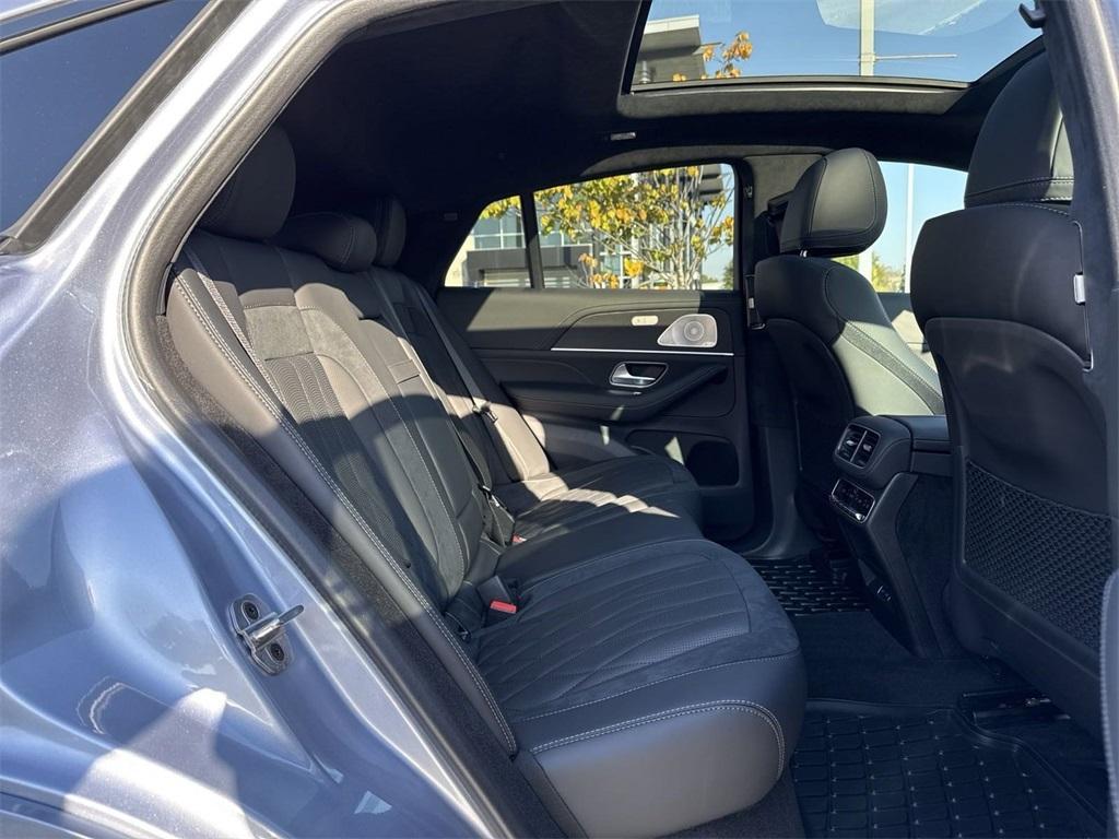 new 2025 Mercedes-Benz AMG GLE 63 car, priced at $148,095