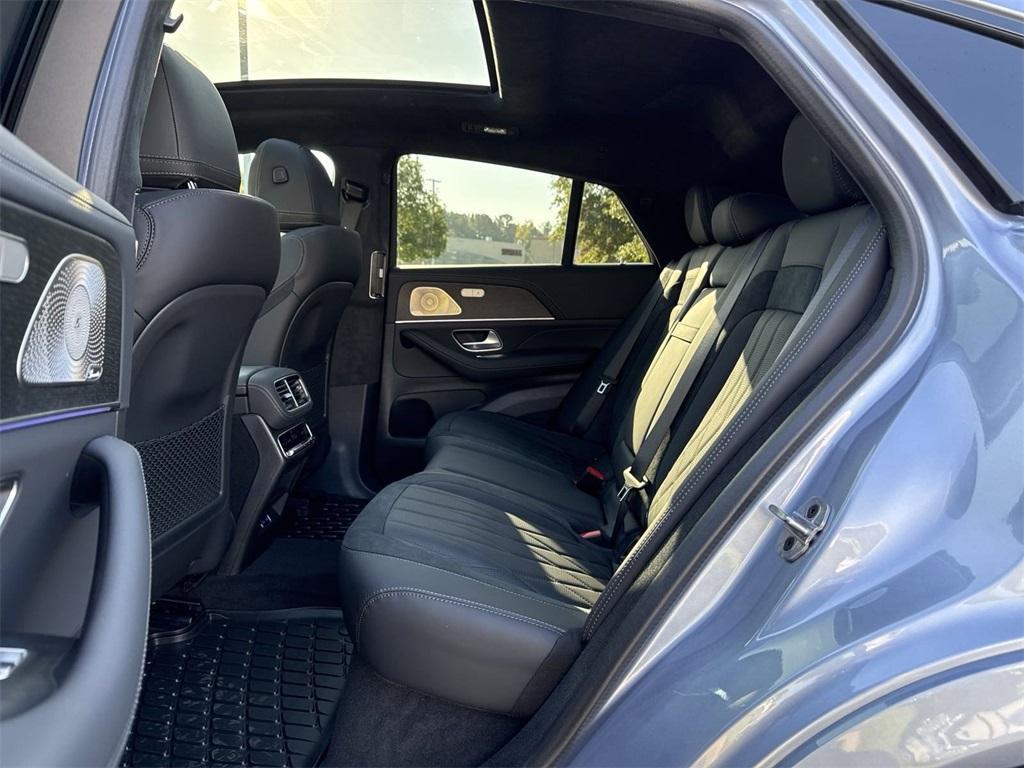 new 2025 Mercedes-Benz AMG GLE 63 car, priced at $148,095