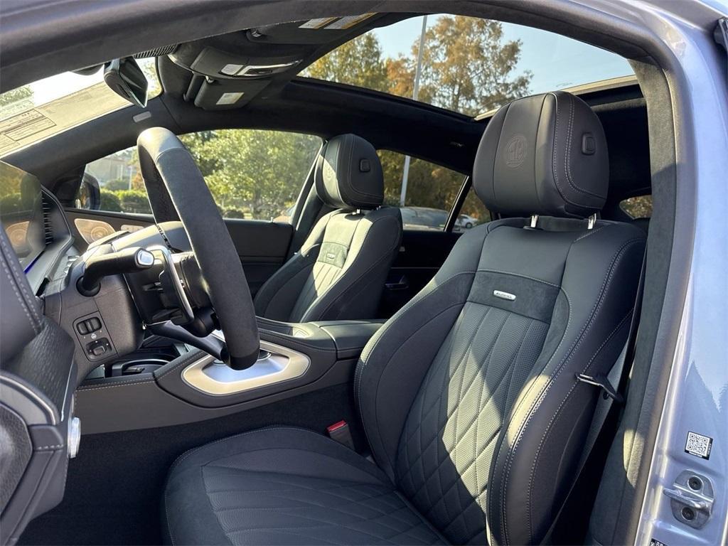 new 2025 Mercedes-Benz AMG GLE 63 car, priced at $148,095
