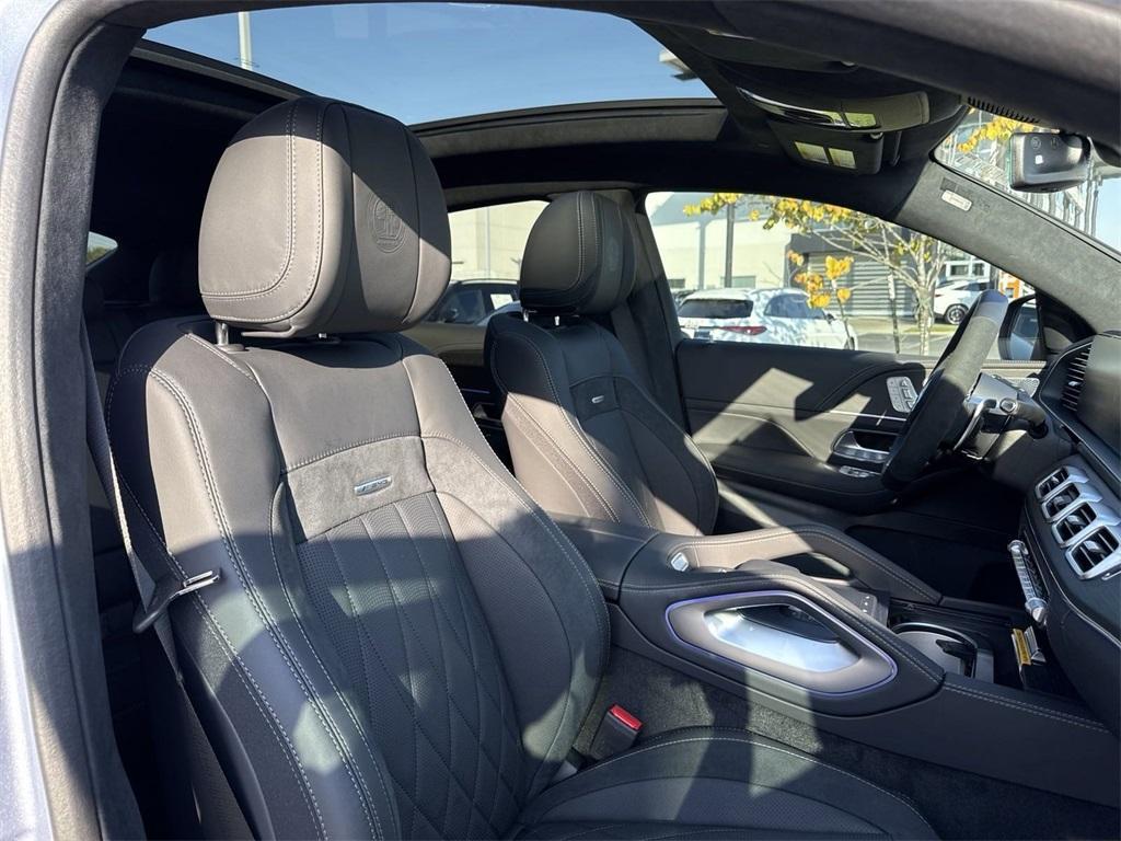 new 2025 Mercedes-Benz AMG GLE 63 car, priced at $148,095
