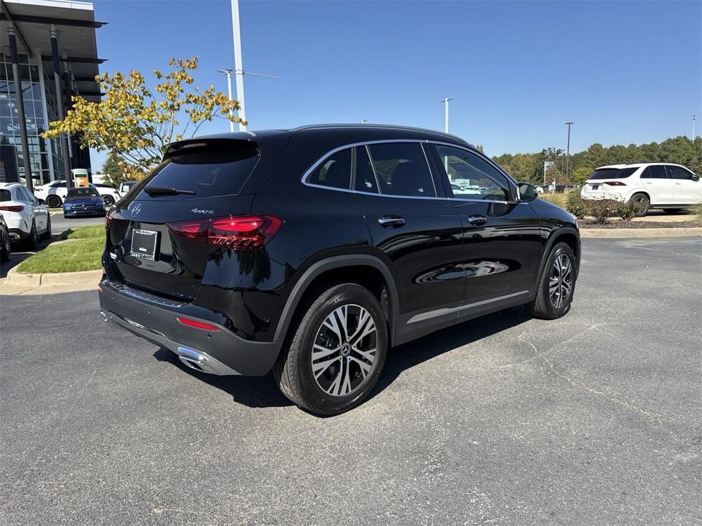 new 2025 Mercedes-Benz GLA 250 car, priced at $47,295