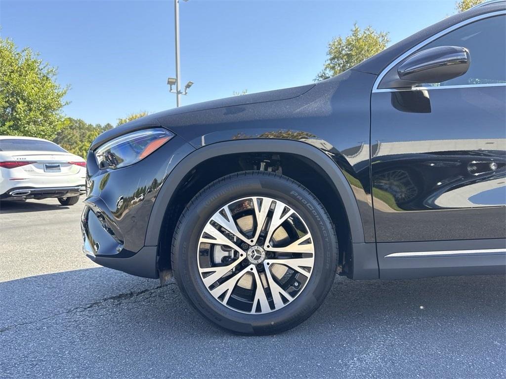 new 2025 Mercedes-Benz GLA 250 car, priced at $47,295