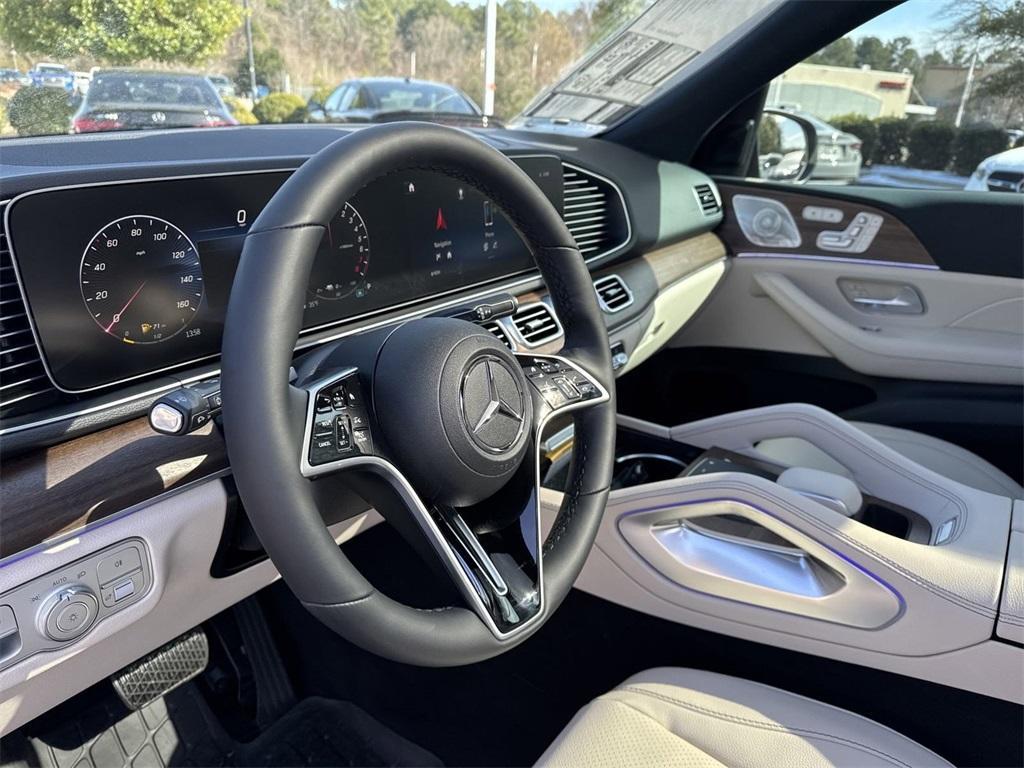 new 2025 Mercedes-Benz GLE 450e car, priced at $90,480