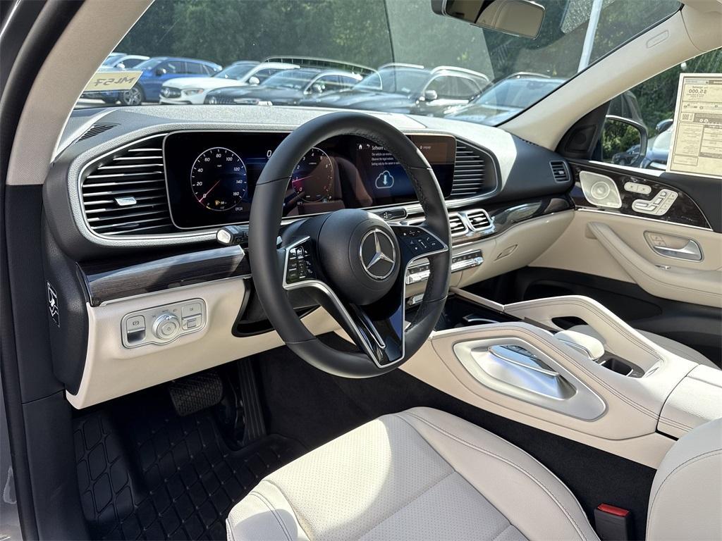new 2025 Mercedes-Benz GLE 350 car, priced at $71,725