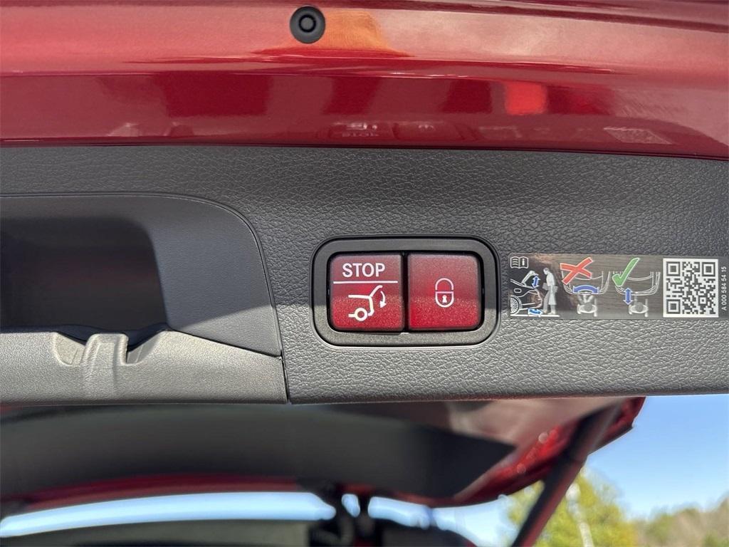 new 2025 Mercedes-Benz GLS 450 car, priced at $99,325