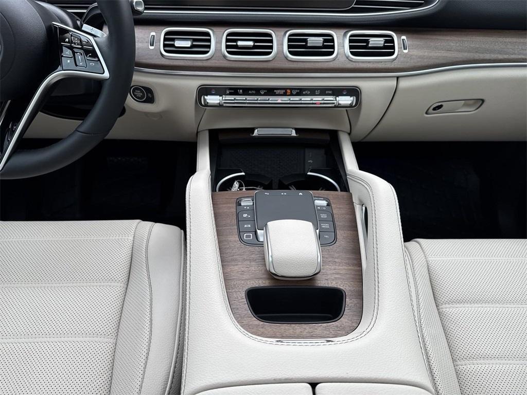 new 2025 Mercedes-Benz GLE 350 car, priced at $74,585