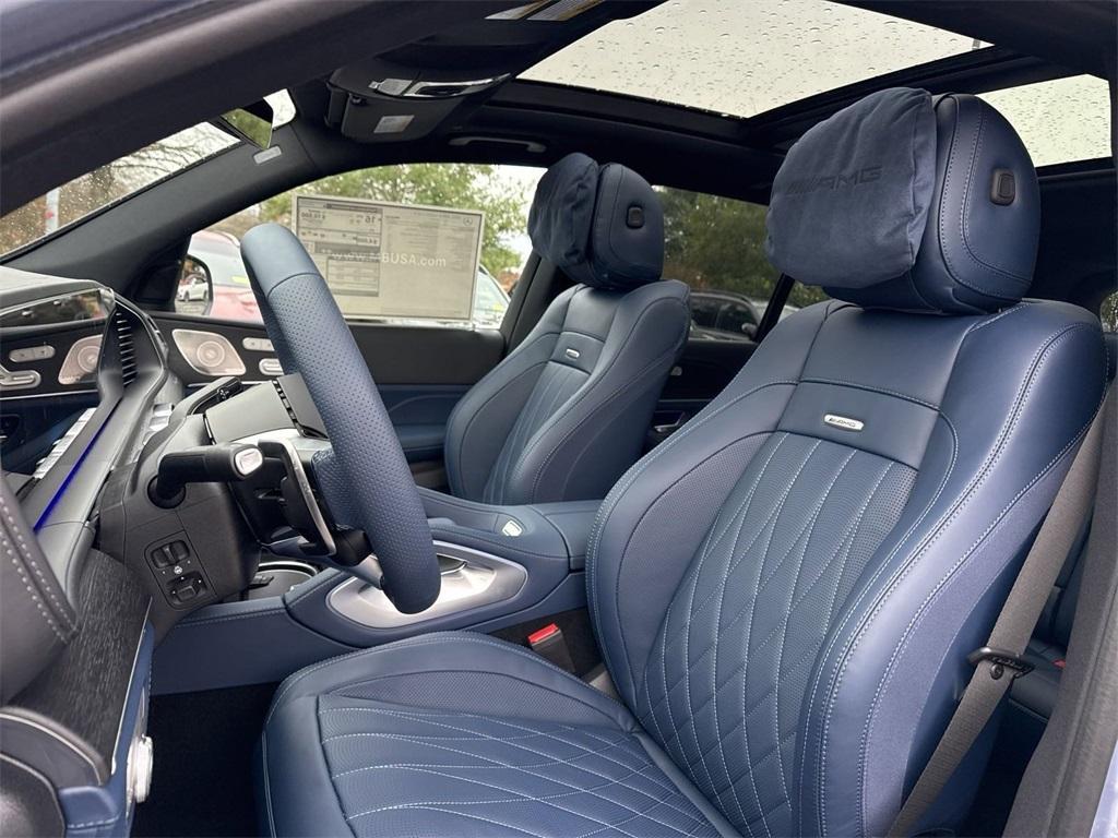 new 2025 Mercedes-Benz AMG GLE 63 car, priced at $155,975