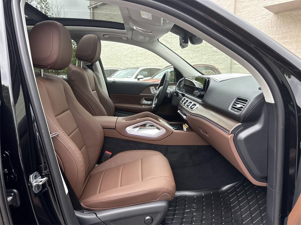 new 2025 Mercedes-Benz GLE 350 car, priced at $75,130