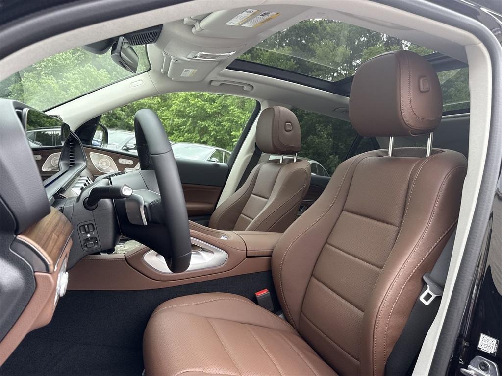 new 2025 Mercedes-Benz GLE 350 car, priced at $75,130