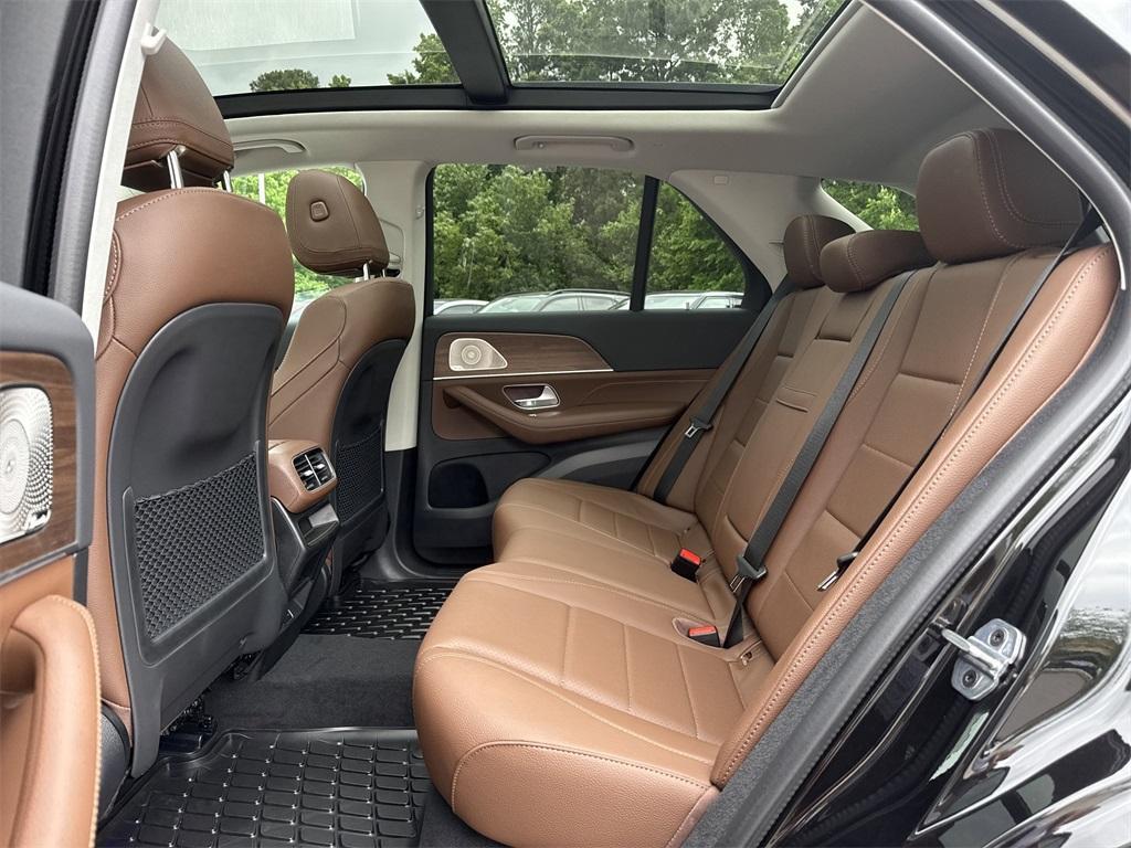 new 2025 Mercedes-Benz GLE 350 car, priced at $75,130
