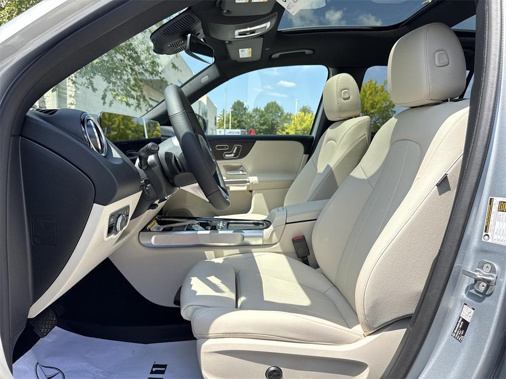 new 2026 Mercedes-Benz GLB 250 car, priced at $52,565