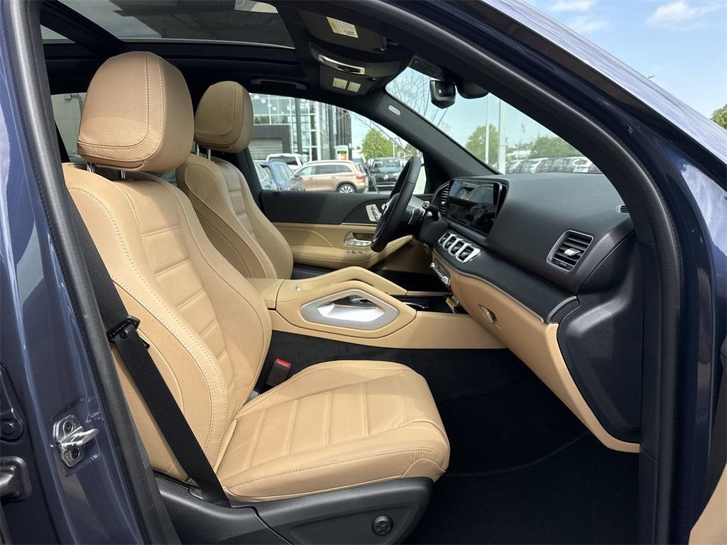 new 2025 Mercedes-Benz GLE 450e car, priced at $84,515