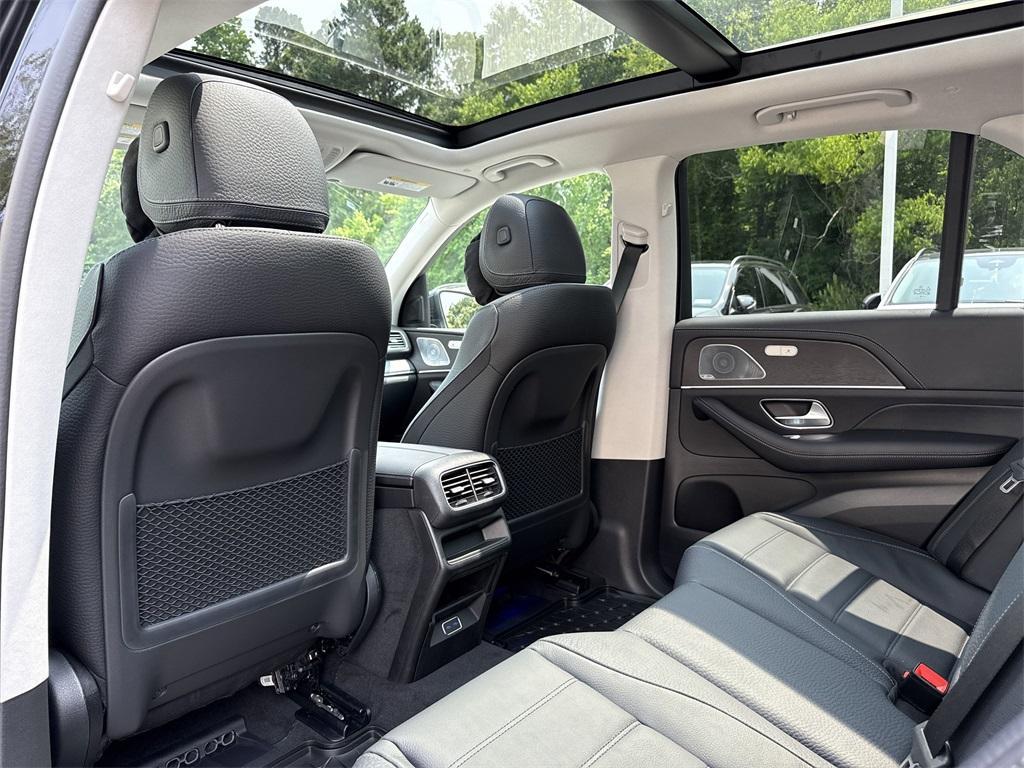 new 2025 Mercedes-Benz GLE 350 car, priced at $77,545