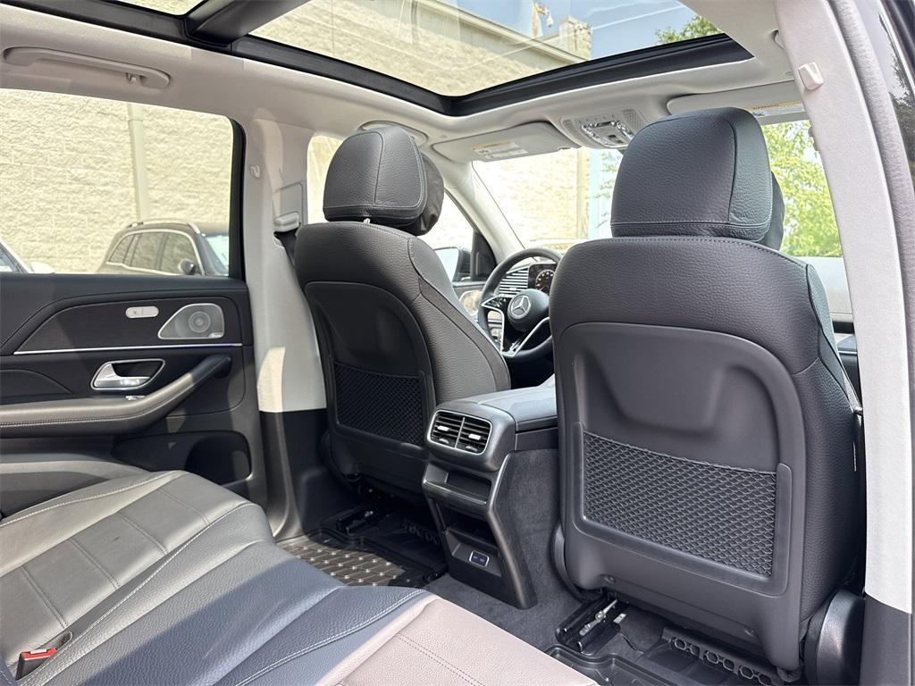 new 2025 Mercedes-Benz GLE 350 car, priced at $77,545