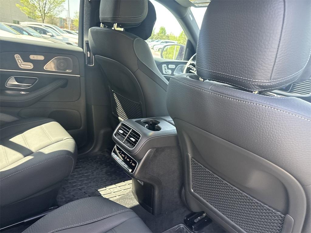 new 2025 Mercedes-Benz GLS 450 car, priced at $106,475