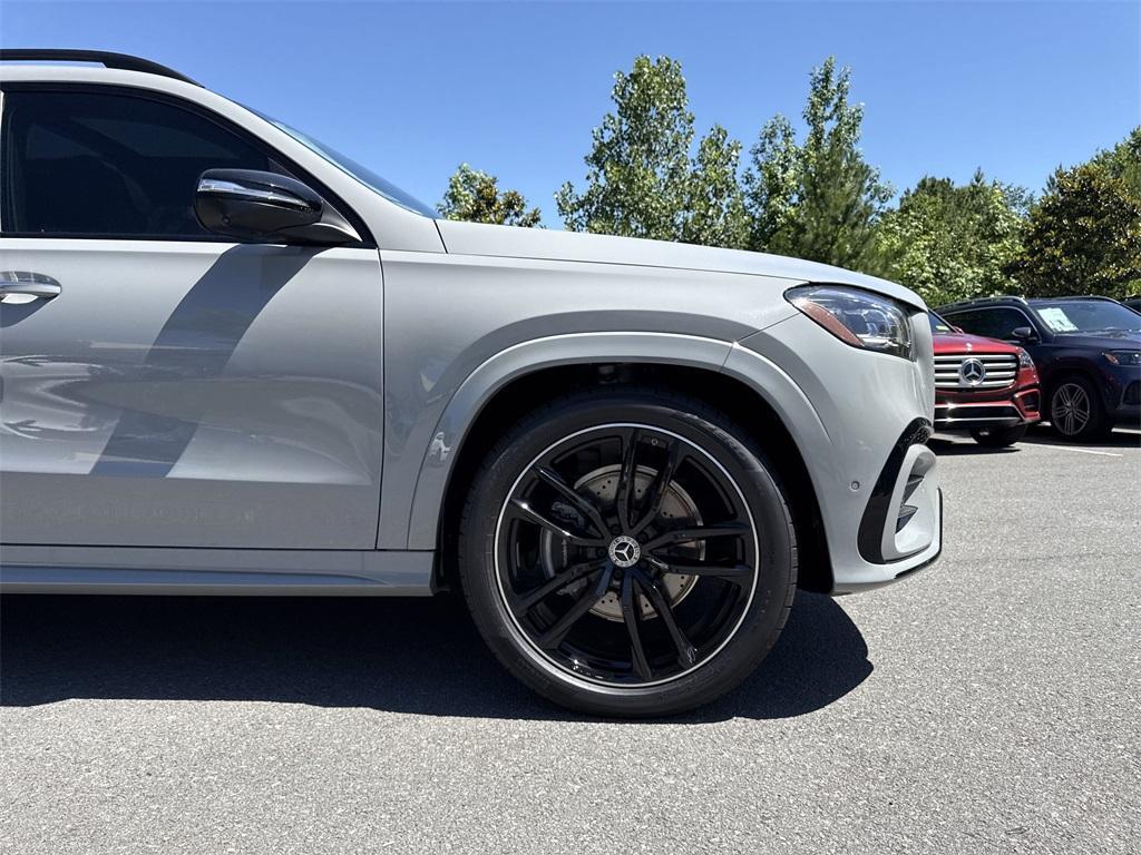 new 2025 Mercedes-Benz GLS 450 car, priced at $106,475