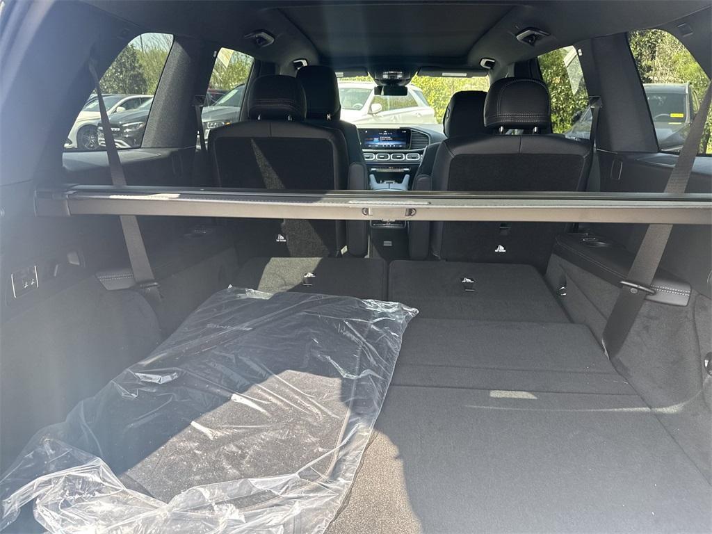 new 2025 Mercedes-Benz GLS 450 car, priced at $106,475