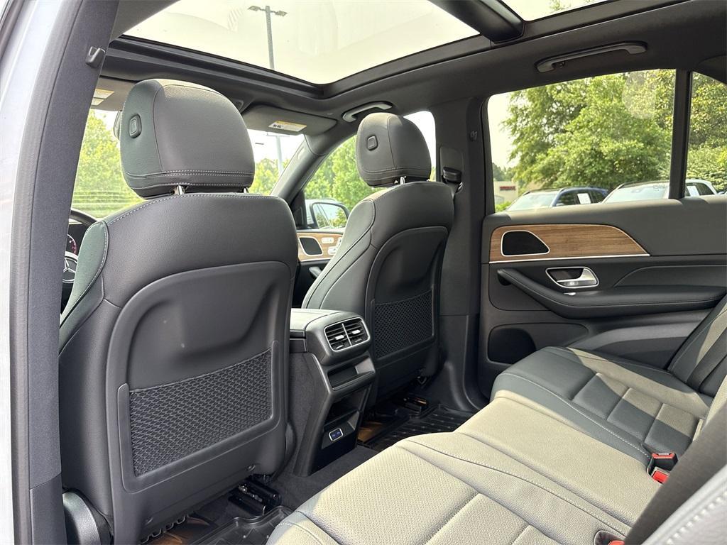 used 2025 Mercedes-Benz GLE 350 car, priced at $74,500