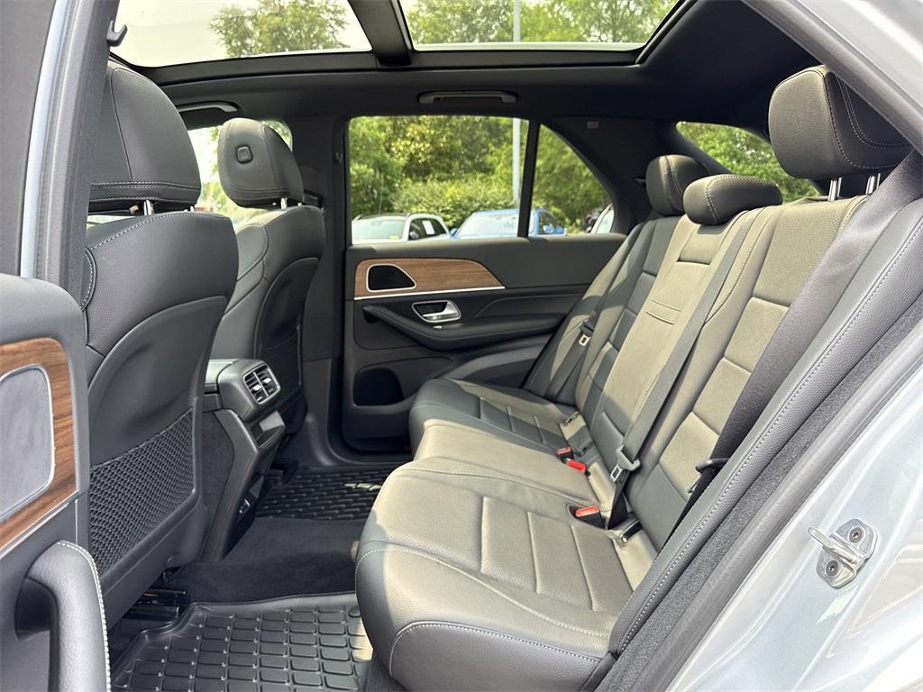 used 2025 Mercedes-Benz GLE 350 car, priced at $74,500