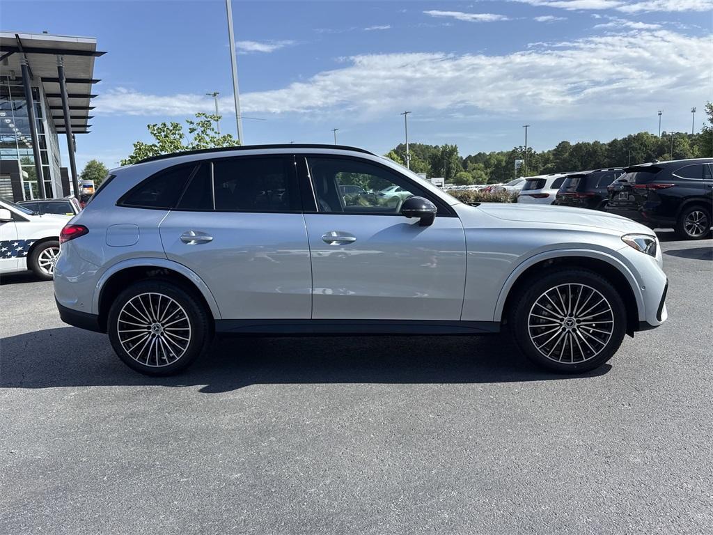 new 2025 Mercedes-Benz GLC 300 car, priced at $60,135