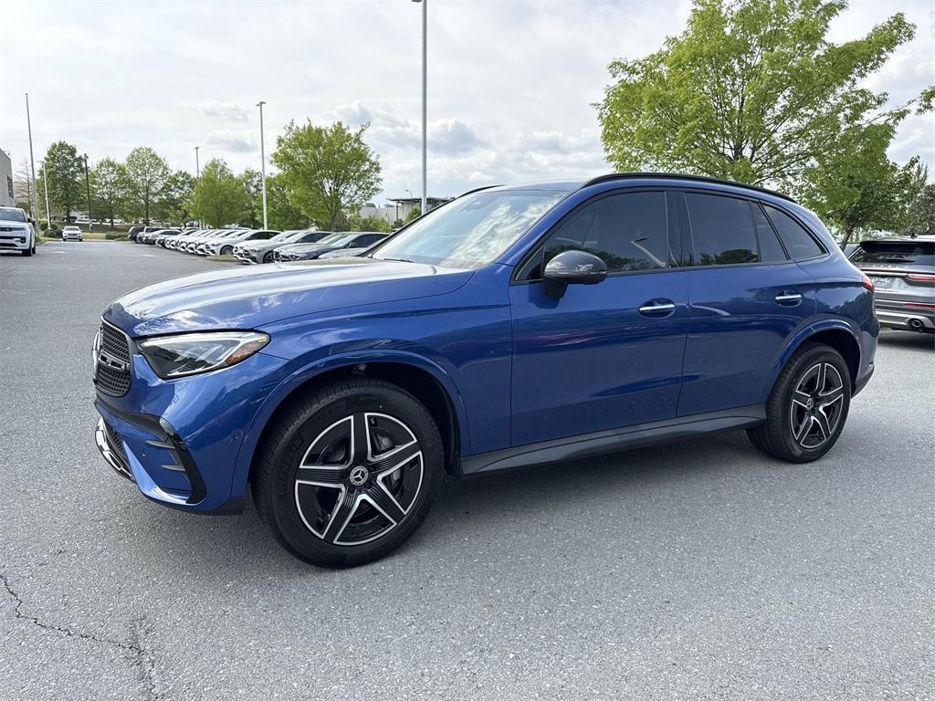 new 2025 Mercedes-Benz GLC 300 car, priced at $57,760