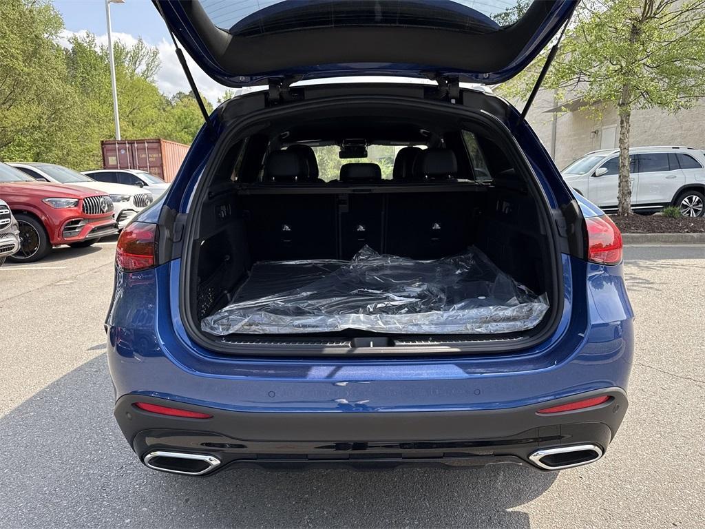 new 2025 Mercedes-Benz GLC 300 car, priced at $57,760
