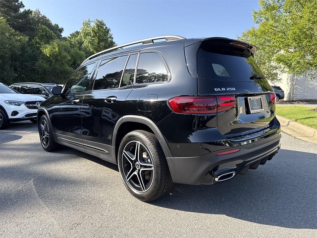 new 2025 Mercedes-Benz GLB 250 car, priced at $51,975