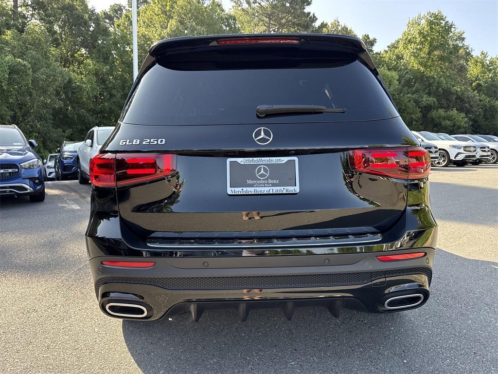 new 2025 Mercedes-Benz GLB 250 car, priced at $51,975
