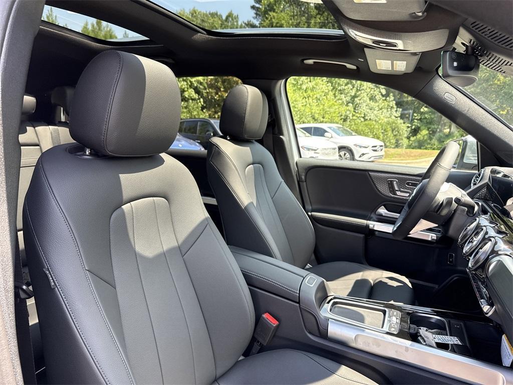 new 2026 Mercedes-Benz GLB 250 car, priced at $52,390