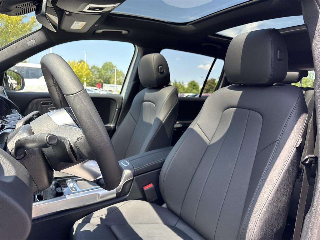 new 2026 Mercedes-Benz GLB 250 car, priced at $52,390