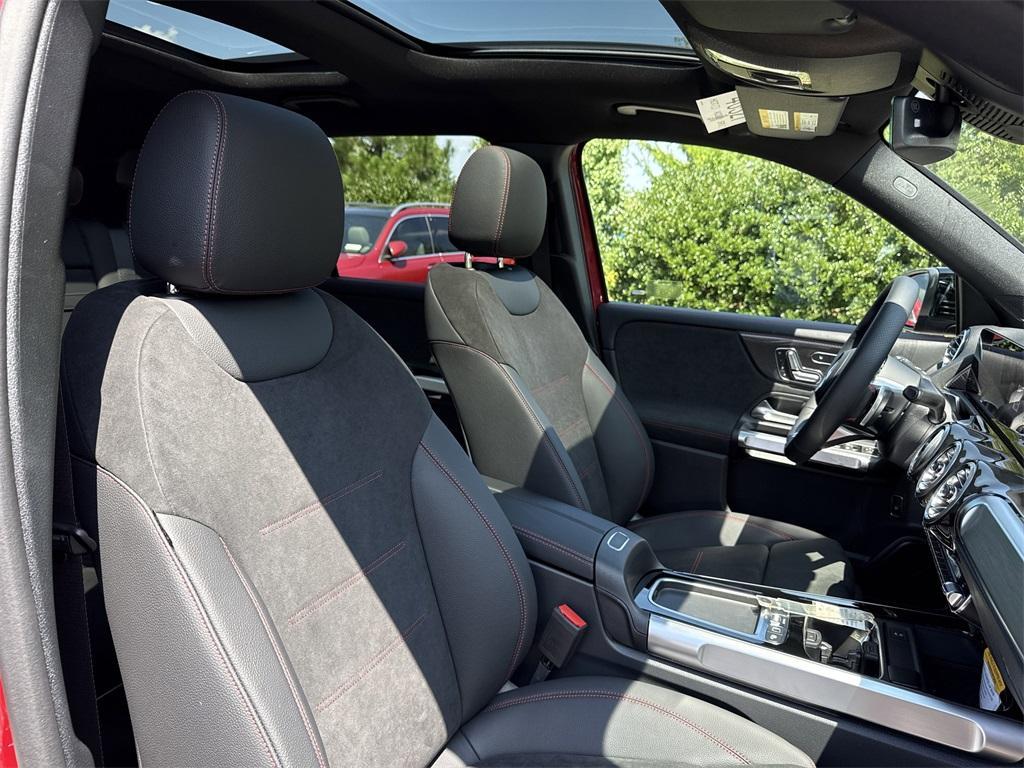 new 2026 Mercedes-Benz GLB 250 car, priced at $60,055