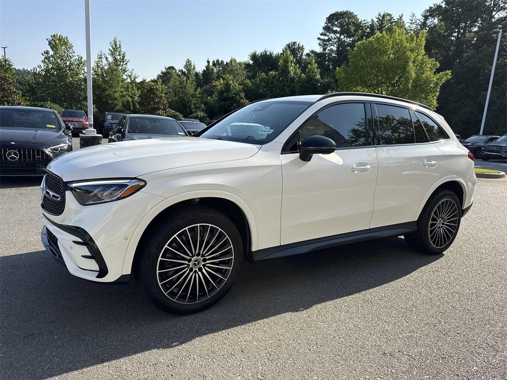 new 2025 Mercedes-Benz GLC 300 car, priced at $57,855