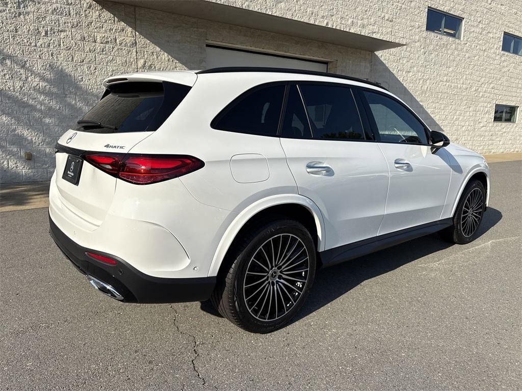 new 2025 Mercedes-Benz GLC 300 car, priced at $57,855