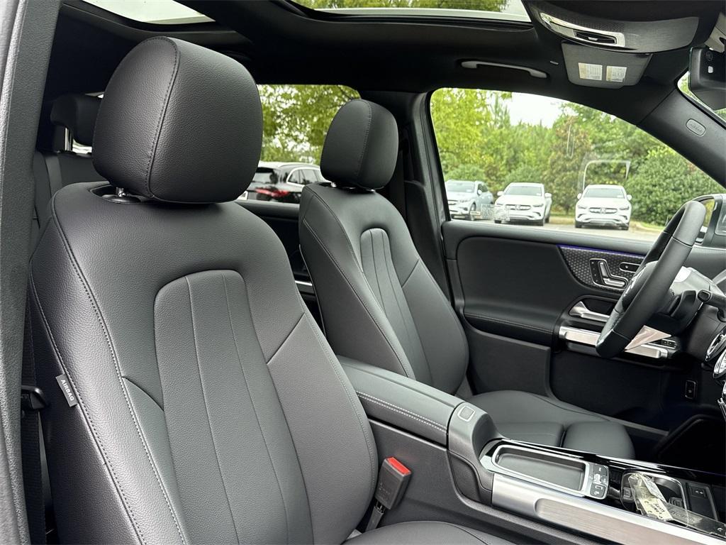 new 2026 Mercedes-Benz GLB 250 car, priced at $52,205