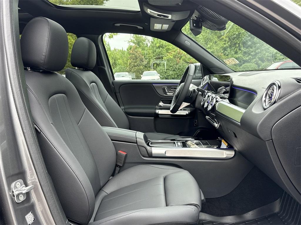new 2026 Mercedes-Benz GLB 250 car, priced at $52,205