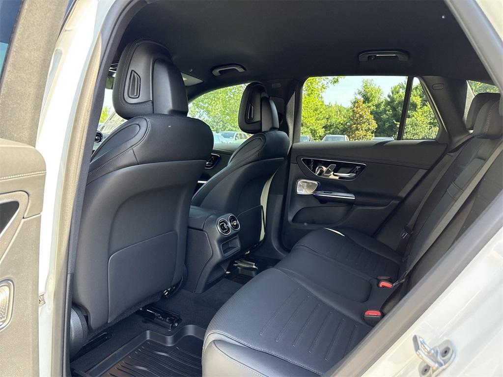 new 2025 Mercedes-Benz GLC 300 car, priced at $65,905