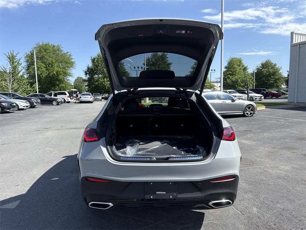 new 2025 Mercedes-Benz GLC 300 car, priced at $72,555