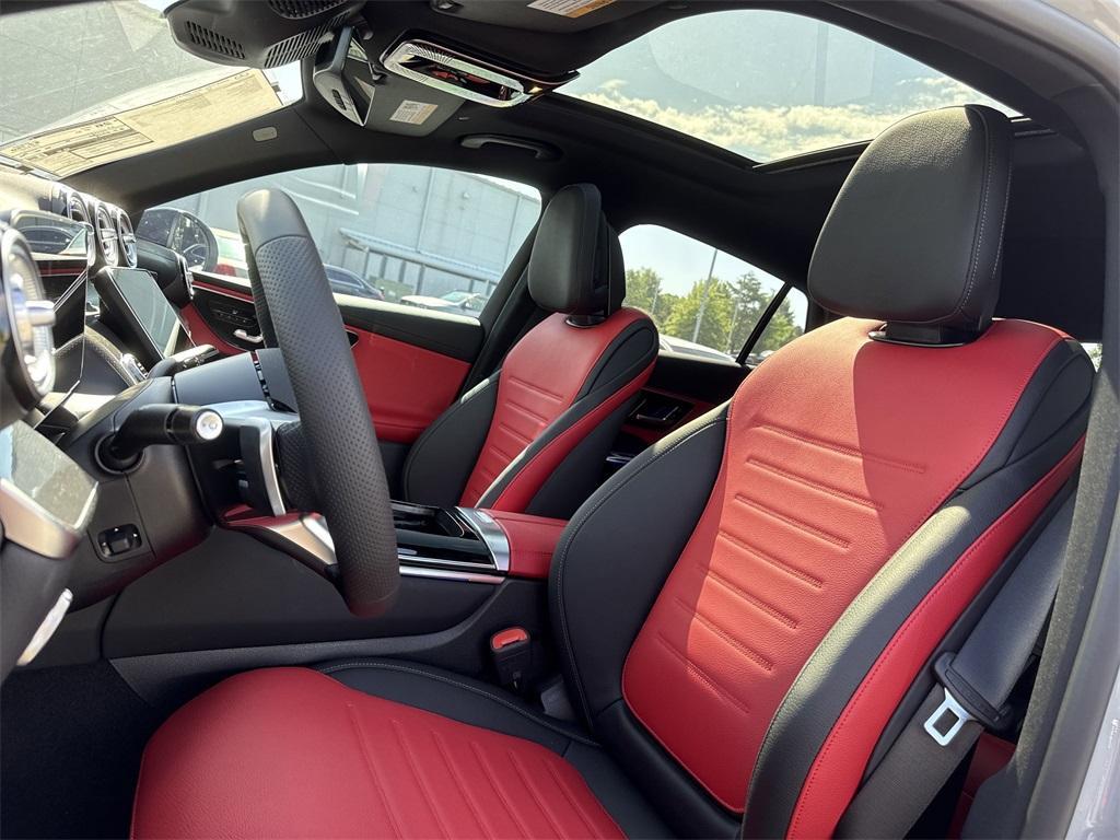 new 2025 Mercedes-Benz GLC 300 car, priced at $72,555