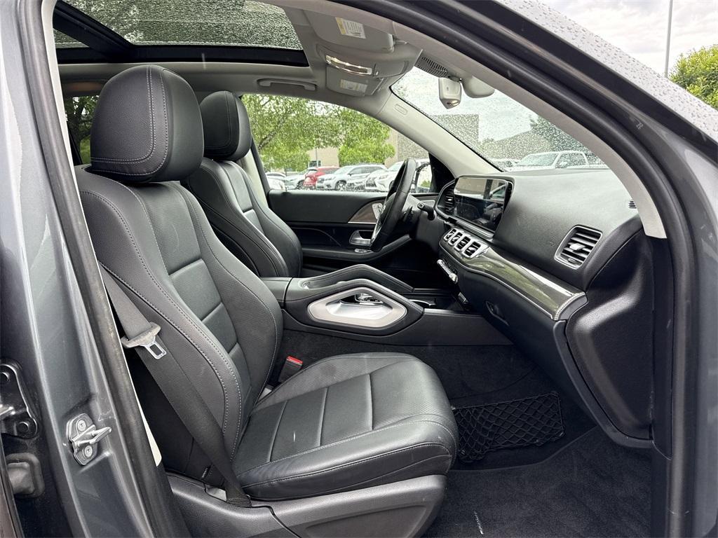 used 2020 Mercedes-Benz GLE 450 car, priced at $40,000