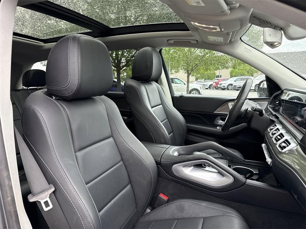 used 2020 Mercedes-Benz GLE 450 car, priced at $40,000