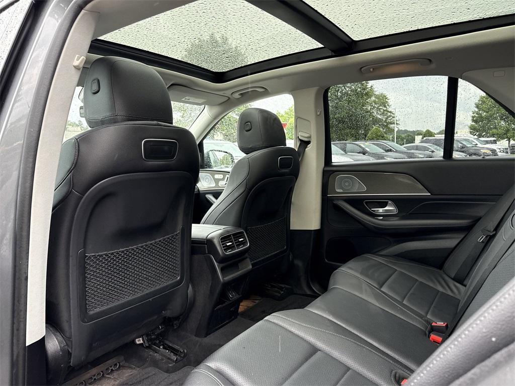 used 2020 Mercedes-Benz GLE 450 car, priced at $40,000