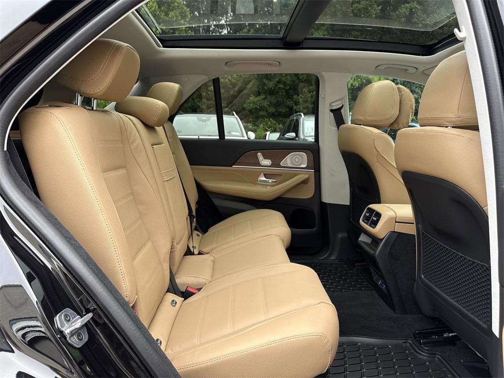 new 2025 Mercedes-Benz GLE 350 car, priced at $81,245