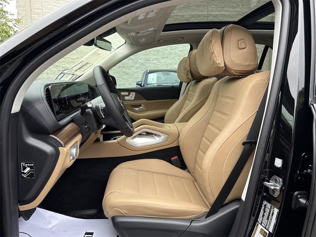 new 2025 Mercedes-Benz GLE 350 car, priced at $81,245
