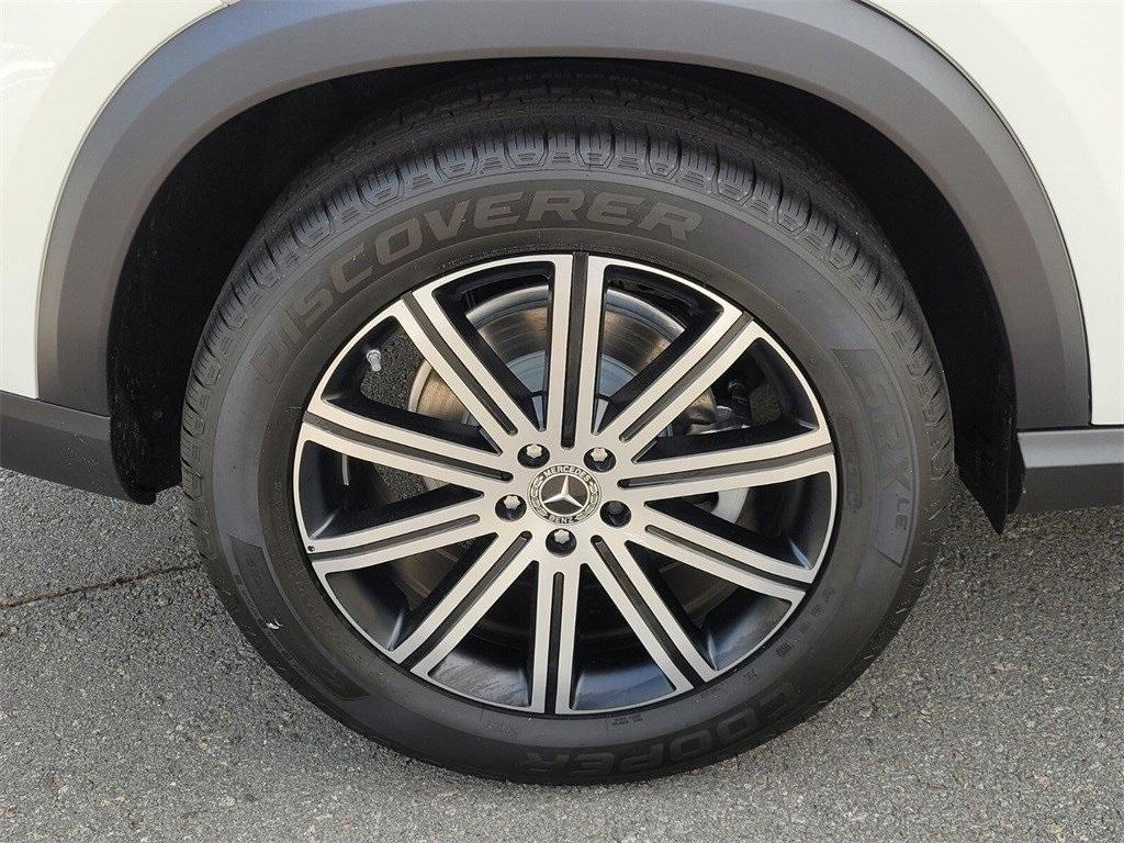 new 2026 Mercedes-Benz GLE 350 car, priced at $79,635