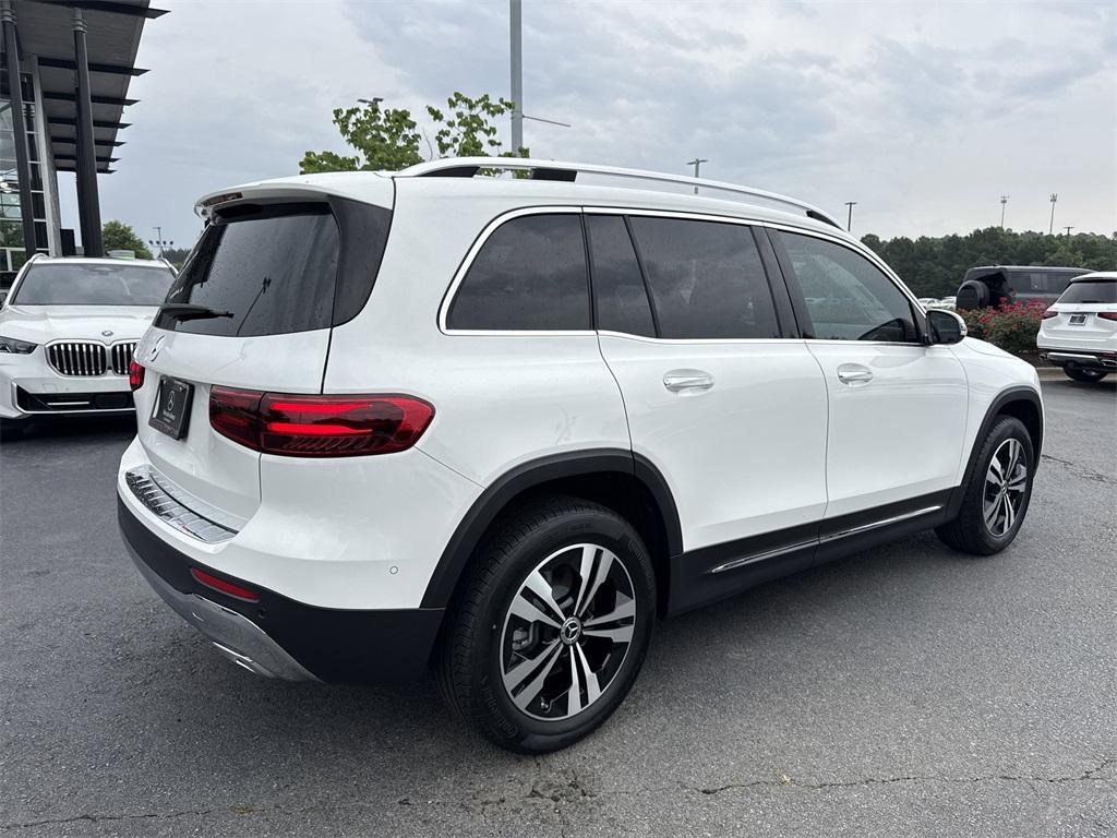 new 2025 Mercedes-Benz GLB 250 car, priced at $47,145
