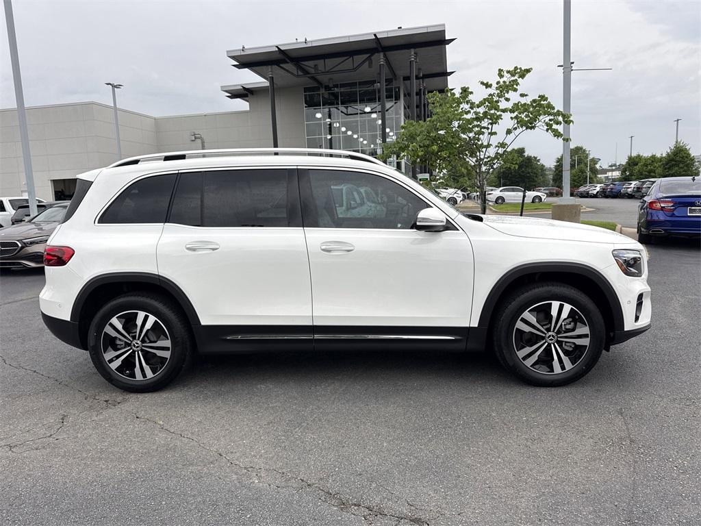 new 2025 Mercedes-Benz GLB 250 car, priced at $47,145